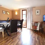 Rieser Apartment *